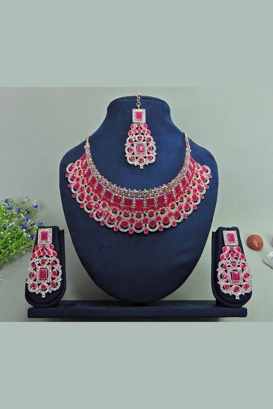 Engaging Rani Color Alloy Necklace With Earrings and Mang Tikka
