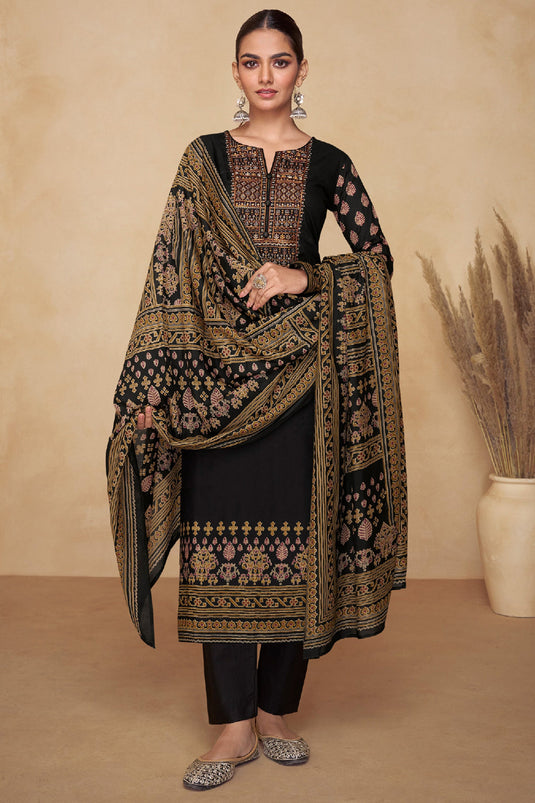 Fancy Cotton Fabric Casual Look Beatific Salwar Suit In Black Color