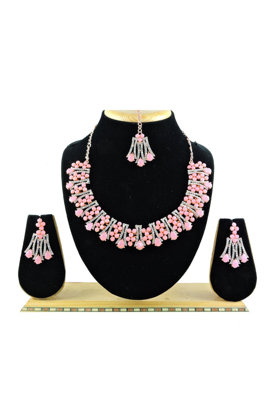 Alloy Material Pink Color Elegant Necklace With Earrings and Mang Tikka