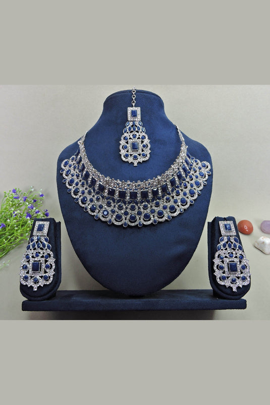 Blue Color Excellent Alloy Necklace With Earrings and Mang Tikka