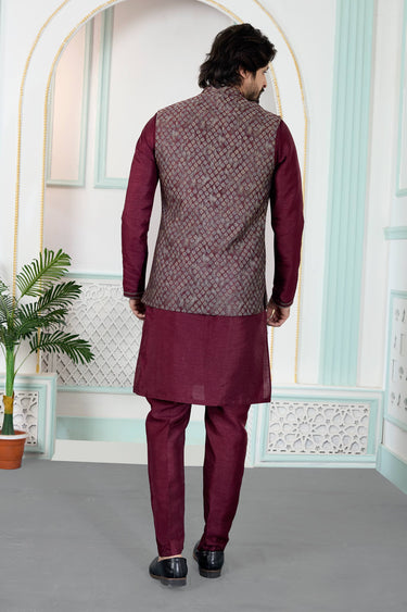 Maroon Wedding Wear Jacquard Readymade Kurta And Aligadhi Pant For Men