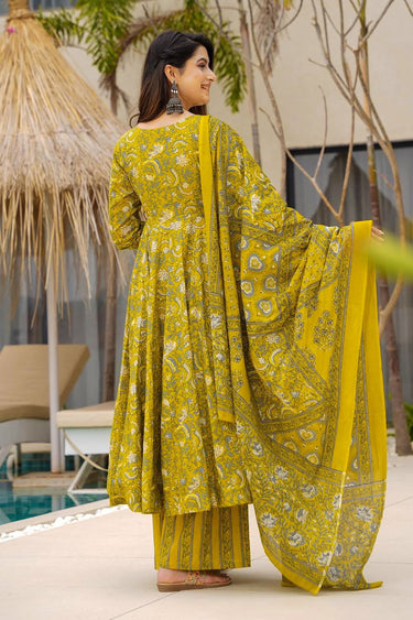 GreenPrinted Muslin 3 Piece Readymade Anarkali Salwar Suit