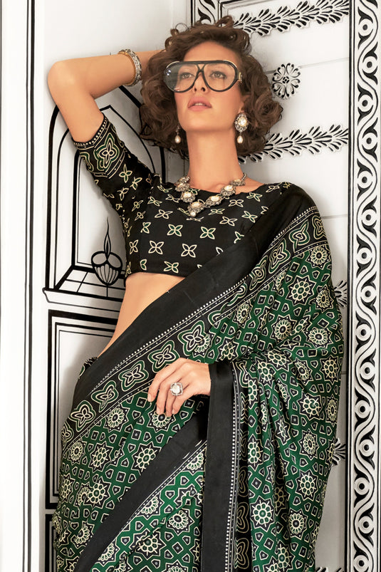 Excellent Crepe Fabric Green Color Saree With Printed Work