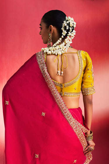 Retro Sangeet Wear Rani Art Silk Saree With Embroidered Blouse