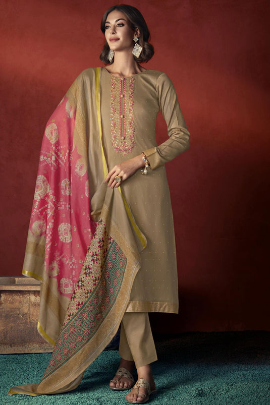 Beige Color Viscose Fabric Embroidered Vintage Salwar Suit