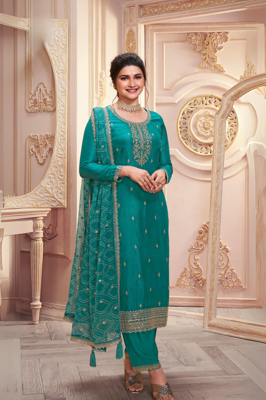 Prachi Desai Georgette Silk Fabric Beatific Salwar Suit In Green Color