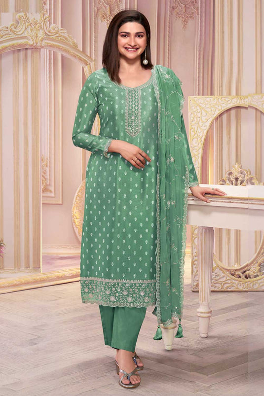 Prachi Desai Green Color Georgette Silk Vintage Salwar Suit