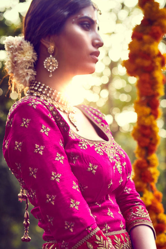 Magenta Bhagalpuri Lehenga With Bhagalpuri Choli