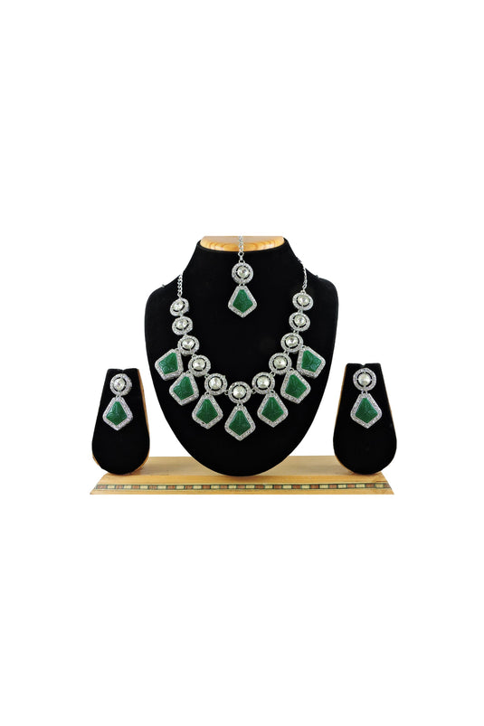 Green Color Alloy Material Special Necklace With Earrings And Mang Tikka