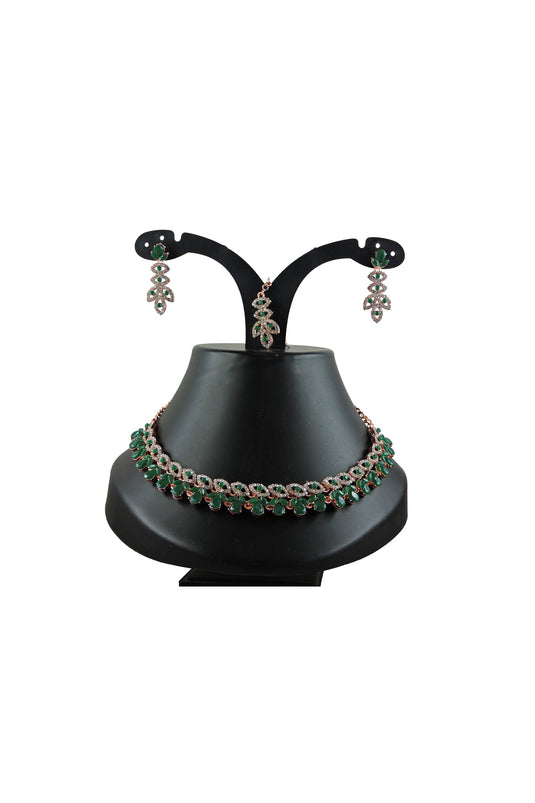 Green Color Stylish Alloy Necklace With Earrings and Mang Tikka