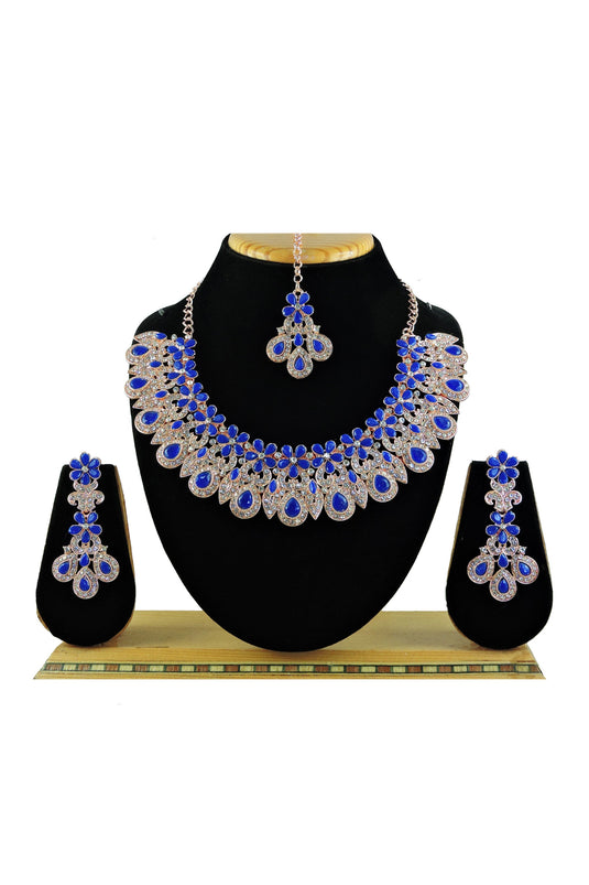 Blue Color Patterned Alloy Necklace with Earrings and Mang Tikka