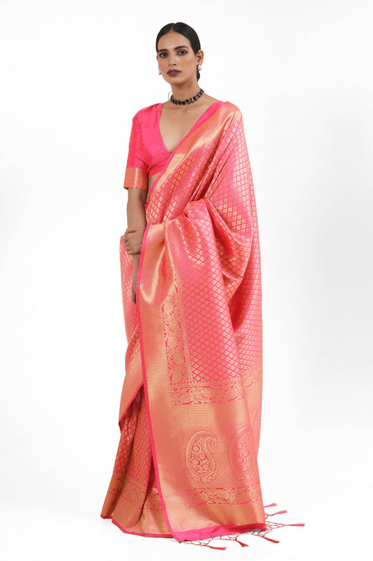 Incredible Silk Pink Color Handloom Weaving Saree