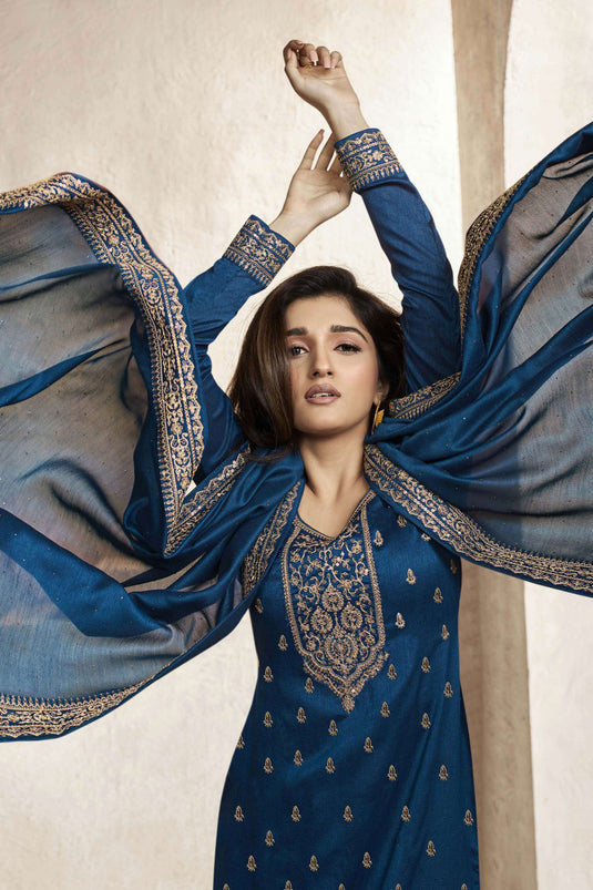 Nidhi Shah Georgette Silk Fabric Embroidered Function Wear Salwar Kameez In Navy Blue Color