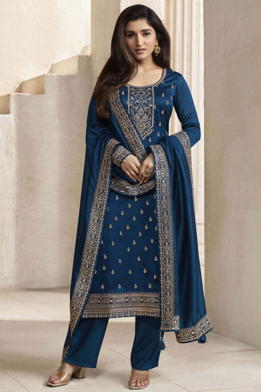 Nidhi Shah Georgette Silk Fabric Embroidered Function Wear Salwar Kameez In Navy Blue Color